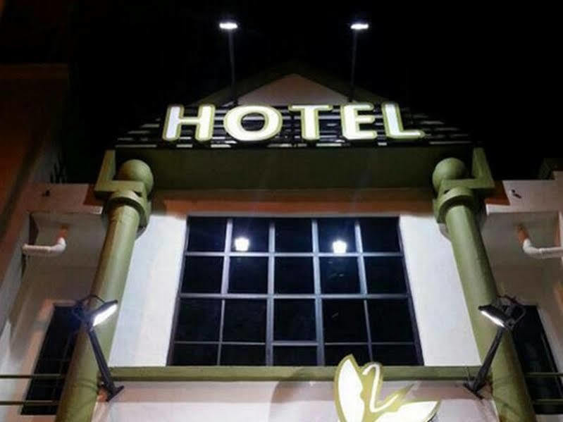 Tulip Hotel Ipoh Esterno foto