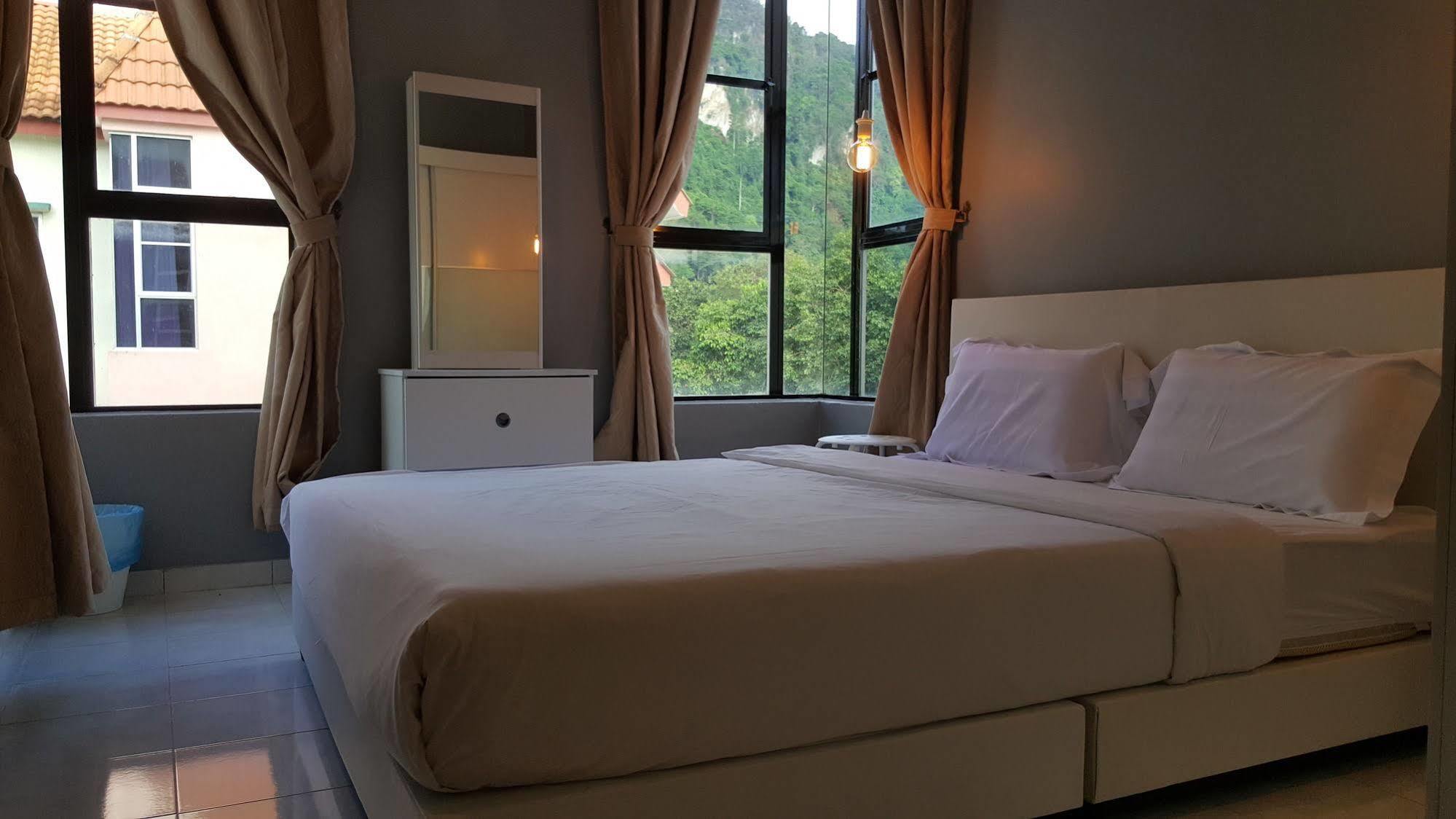 Tulip Hotel Ipoh Esterno foto